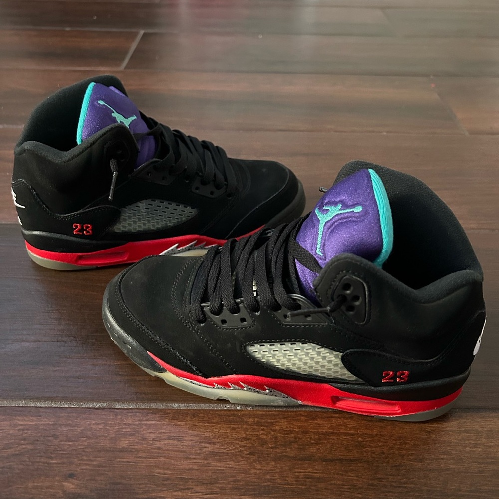 Air Jordan 5 Retro GS Top 3